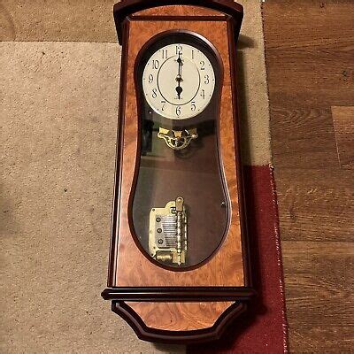 Vintage Rhithm Small World Music Box Disc Organette clock 